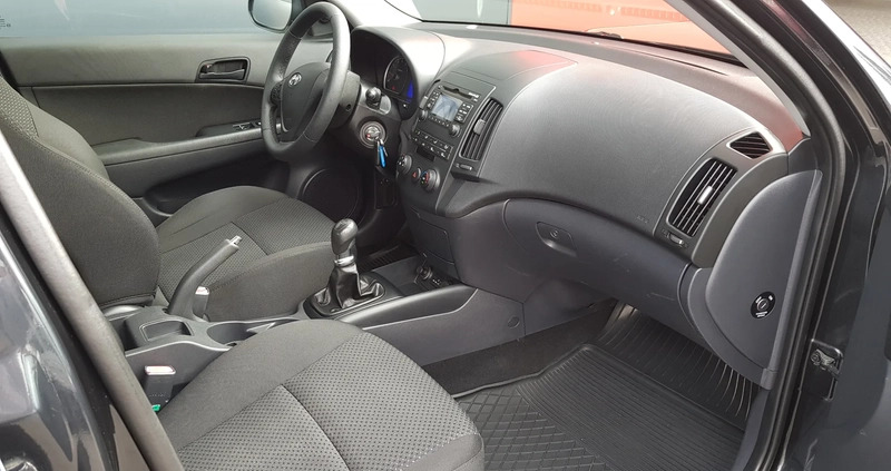 Hyundai I30 cena 20900 przebieg: 159533, rok produkcji 2010 z Susz małe 191